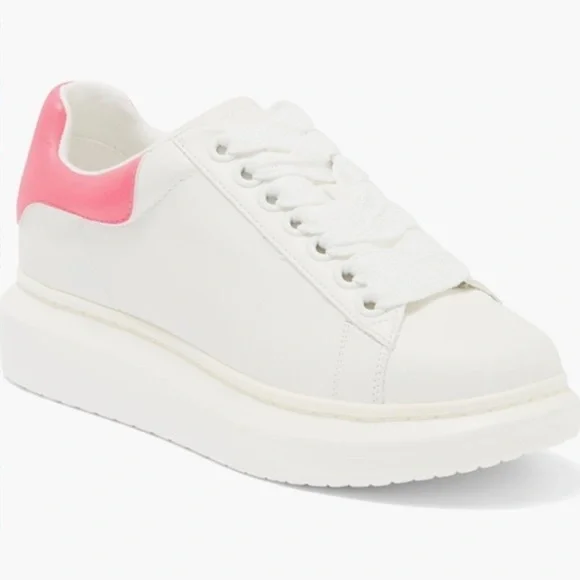 Steve Madden【新作SALE☆】Gaines Platform スニーカー Amazon.com | Steve Madden Women's Gaines Sneaker, Rhinestone